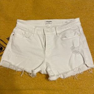 Frame | 27 | Le Cutoff Shorts
